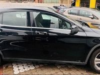 Usata Mercedes GLA200 Premium 185 CV (136 kW) 2016 Nero SUV