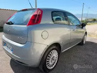 Usata Fiat Punto 65 CV (47 kW) 2010 Grigio Utilitaria