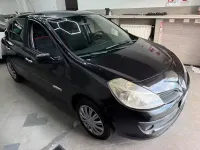 Usata Renault Clio II Dynamique 75 CV (55 kW) 2007 Nero Berlina