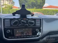 Usata VW up! 2019 Nero Utilitaria