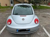 Usata VW New Beetle 2006 Grigio Utilitaria