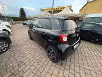 Usata Smart ForFour 71 CV (52 kW) 2017 Nero Utilitaria