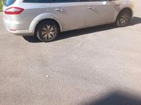 Usata Ford Mondeo 140 CV (102 kW) 2010 Grigio Station wagon