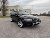 Usata Volvo XC70 185 CV (136 kW) 2007 Nero Station wagon