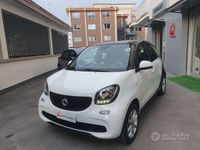 usata Smart ForFour 1.0 71cv Youngster BICOLOR 51-23