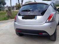 Usata Lancia Ypsilon Silver 69 CV (50 kW) 2021 Utilitaria