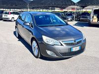 Usata Opel Astra Cosmo 110 CV (80 kW) 2011 Grigio Station wagon