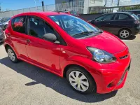 Begagnad Toyota Aygo Connect Style 68 HK (50 kW) 2013 Röd Halvkombi