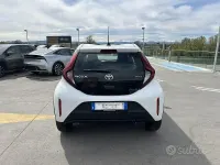 Nuova Toyota Aygo X 92 CV (67 kW) 2026 Bianco SUV