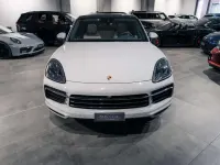 Usata Porsche Cayenne 462 CV (339 kW) 2020 Bianco gesso SUV