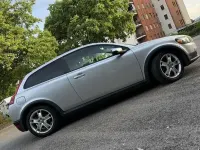 Usata Volvo C30 Kinetic 109 CV (80 kW) 2007 Utilitaria