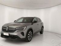 Usata Renault Austral Techno 200 CV (147 kW) 2023 Grigio SUV