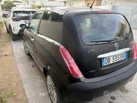 Usata Lancia Ypsilon 69 CV (50 kW) 2006 Nero Utilitaria