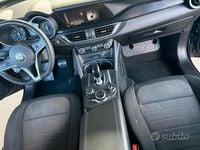 Usata Alfa Romeo Stelvio 190 CV (139 kW) 2019 Nero SUV