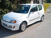 Usata Fiat 600 54 CV (39 kW) 2000 Bianco Berlina