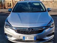 Usata Opel Astra Business 95 CV (69 kW) 2016 Grigio Berlina