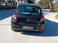 Usata Renault Clio II 75 CV (55 kW) 2010 Nero Berlina