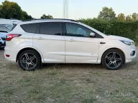 Usata Ford Kuga ST 179 CV (131 kW) 2017 Bianco SUV