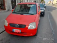 Usata Opel Agila 58 CV (42 kW) 2004 Rosso Monovolume