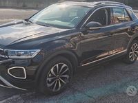 Usata VW T-Roc Style 150 CV (110 kW) 2022 Nero SUV
