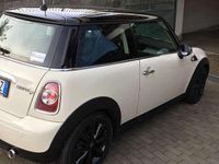 Occasion Mini Cooper D 111 ch (81 kW) 2013 Blanc Citadine