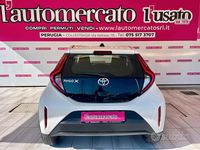 Usata Toyota Aygo X Active 72 CV (52 kW) 2022 Bianco SUV