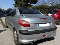 Usata Peugeot 206 CC 109 CV (80 kW) 2002 Cabrio