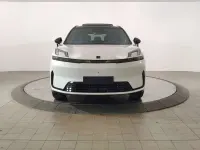 Nuova Lynk & Co 08 139 CV (102 kW) 2025 Chrystal white metallizzato SUV