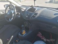 Usata Ford Fiesta 2016 Bianco Berlina