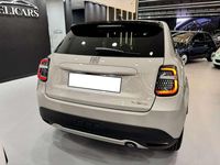 Usata Fiat 600 La Prima 110 CV (80 kW) 2024 Crema cappuccino SUV