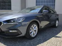 Usata Seat Leon Business 110 CV (80 kW) 2023 Grigio Station wagon