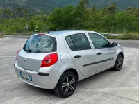 Usata Renault Clio II 68 CV (50 kW) 2006 Grigio Berlina