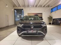 Usata VW T-Roc Life 150 CV (110 kW) 2024 Nero SUV
