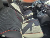Begagnad Mazda 2 Sporty 95 HK (69 kW) 2012 Grå Halvkombi