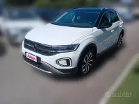 Usata VW T-Roc Style 150 CV (110 kW) 2023 Bianco SUV