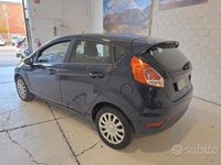Usata Ford Fiesta 95 CV (69 kW) 2016 Blu Utilitaria