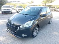 Usata Peugeot 208 Active 82 CV (60 kW) 2014 Grigio Utilitaria