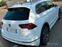 Usata VW Tiguan R-line 150 CV (110 kW) 2019 Bianco SUV