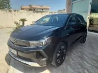 Usata Opel Grandland X Business Elegance 131 CV (96 kW) 2022 Nero SUV