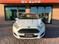 Usata Ford Fiesta 75 CV (55 kW) 2014 Bianco Utilitaria