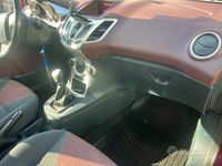 Usata Ford Fiesta Titanium 95 CV (69 kW) 2010 Utilitaria