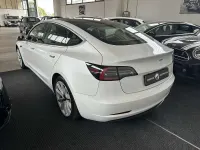 Usata Tesla Model 3 Long Range AWD 152 kW (208 CV) 2020 Bianco Berlina