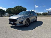 Usata Ford Kuga ST-Line X 120 CV (88 kW) 2022 Argento SUV