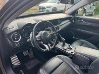 Usata Alfa Romeo Stelvio Super 180 CV (132 kW) 2017 Beige SUV