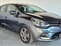 Usata Renault Clio IV 75 CV (55 kW) 2017 Blu Berlina