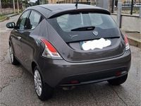 Usata Lancia Ypsilon 95 CV (69 kW) 2012 Grigio Utilitaria