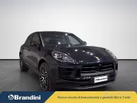 Usata Porsche Macan 381 CV (280 kW) 2021 Black sapphire met. SUV