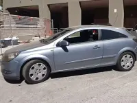Usata Opel Astra GTC 101 CV (74 kW) 2005 Grigio Berlina