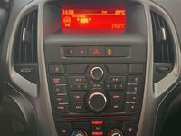 Usata Opel Astra Cosmo 131 CV (96 kW) 2014 Berlina