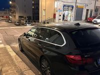 Usata BMW 520 Luxury Line 190 CV (139 kW) 2016 Nero Station wagon
